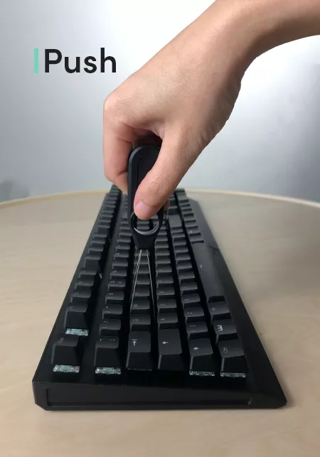 Wooting Two HE showing the alignment of the keycap puller over a keycap